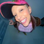 Doja Cat Instagram - 🧢 @_4_f_s_b_ 🦷 @gabbyelanjewelry