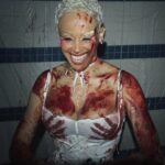 Doja Cat Instagram – tampon girl