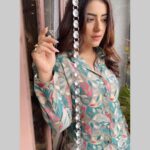 Dolly Chawla Instagram – Kehnde ne oh rishta hamesha majboot hunda…
Jithe umeed ght te pyaar jyaada hove… 

#love #picoftheday #selflove #quotes #morningvibes #vibe #beauty #dollychawla #weather #indianwear ❤️