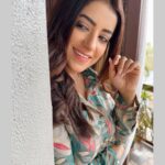 Dolly Chawla Instagram – Kehnde ne oh rishta hamesha majboot hunda…
Jithe umeed ght te pyaar jyaada hove… 

#love #picoftheday #selflove #quotes #morningvibes #vibe #beauty #dollychawla #weather #indianwear ❤️