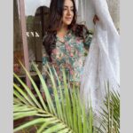 Dolly Chawla Instagram – Kehnde ne oh rishta hamesha majboot hunda…
Jithe umeed ght te pyaar jyaada hove… 

#love #picoftheday #selflove #quotes #morningvibes #vibe #beauty #dollychawla #weather #indianwear ❤️
