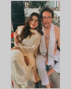 Dolly Chawla Instagram - 🫶🏻