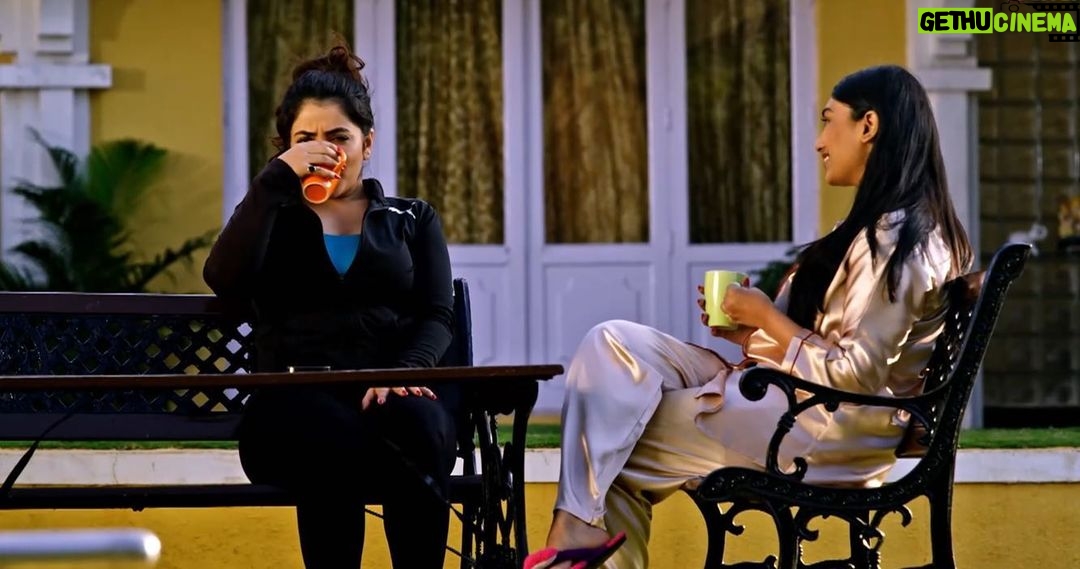 Dolly Chawla Instagram - Happiest Birthdayyyyy to the sweetest and the jolliest person I’ve met. It’s been so great working with you i got to learn so many new things and i really found a big sister in you❤️ Thank you so much for always supporting and i love you Alottttt❤️✨ Miss you🥺