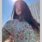 Dolly Chawla Instagram - मसले हल अगर बातों से होते।। उमर भर ख़ुद से गुफ़्तगू करते…. ❤️