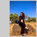 Dolly Chawla Instagram - It is such a splendid sunny 😎 day & I have to go … 🏃‍♀️ #sunnyday #brightside #lovelyday #lovingyou #lonavladiaries #dayout #dollychawla #vitamind