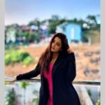 Dolly Chawla Instagram - Swipe right 👉