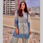 Dolly Chawla Instagram - 💙 Styled by: @stylebysugandhasood Assisted by: @styleitupwithmicheala Outfit: @kaftanize_clothing #outfitoftheday #weather #kurti #kaftan #comfortwear #mausam #beauty #love