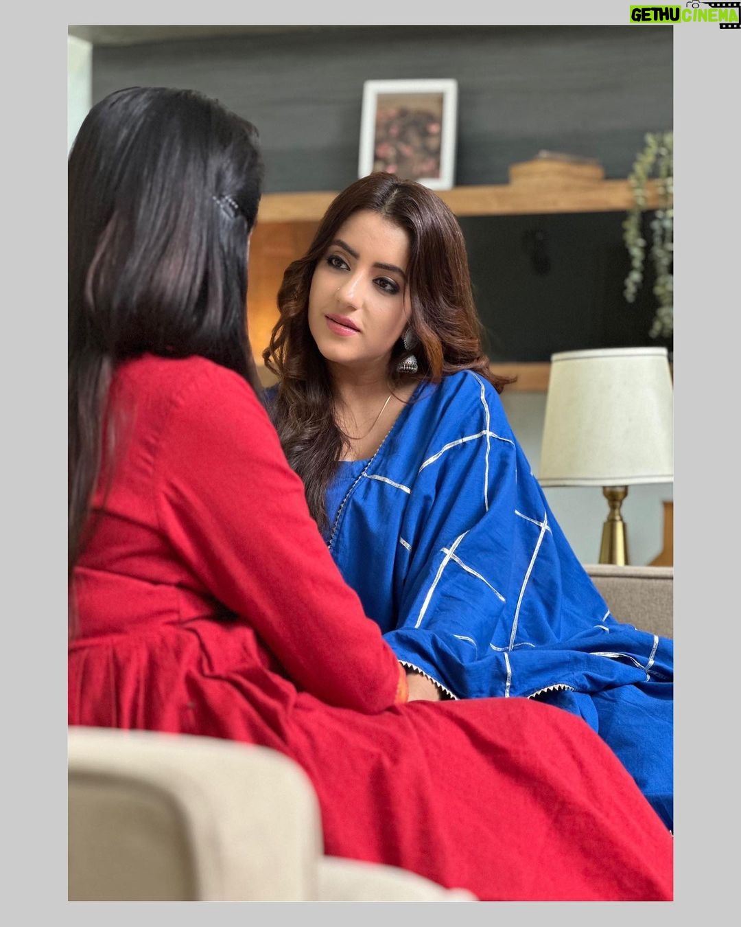 Dolly Chawla Instagram - Ankha che vasa ke mahiyaaaa 🫶🏻
