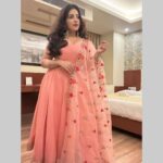 Dolly Chawla Instagram - 💫