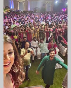 Dolly Chawla Instagram - About last night ✨✨ Patna ❤️you were amazing Thank you for your love @radiomirchipatna @tamanna_events_official @mirchibangla983