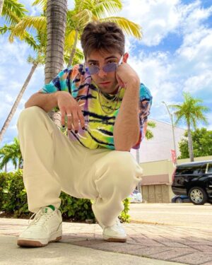 Don Patricio Instagram - Haces que esto tenga sentido🌴