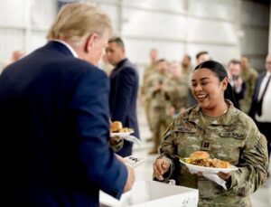 Donald Trump Instagram - It was my Great Honor to serve Thanksgiving meals to law enforcement and troops who will be stationed at the Southern Border during the Thanksgiving holiday this week. On behalf of all Americans, THANK YOU for your service and dedication🇺🇸
