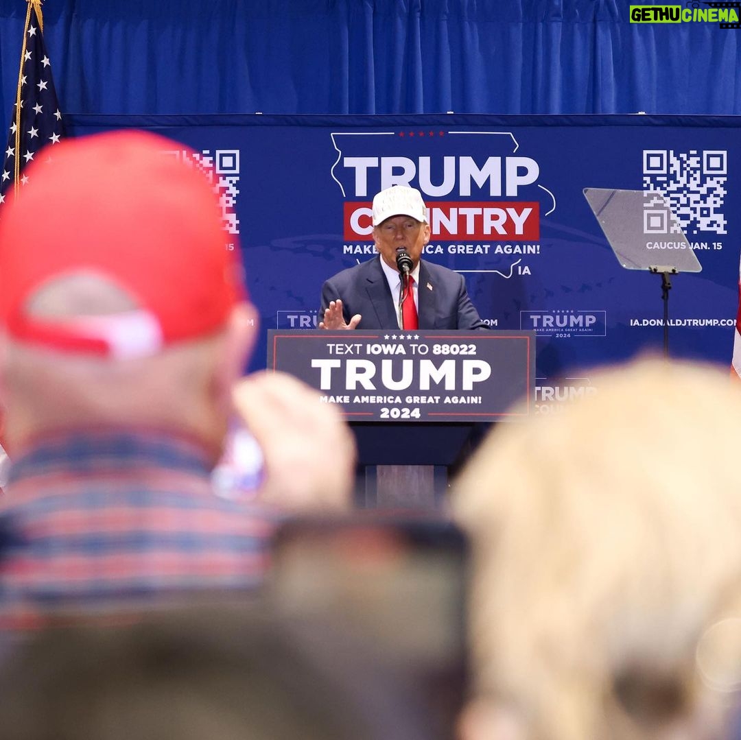 Donald Trump Instagram - THANK YOU, INDIANOLA, IOWA—GET OUT AND CAUCUS TOMORROW NIGHT!! Indianola, Iowa