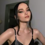 Dove Cameron Instagram - @cfda @coach @stuartvevers 🗽