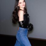 Dove Cameron Instagram - such a lovely day talking all things album 👽✍🏻🩰🃏🪡🦋🧚🏻💌🧸🪽🫧link in bio to pre save i love you