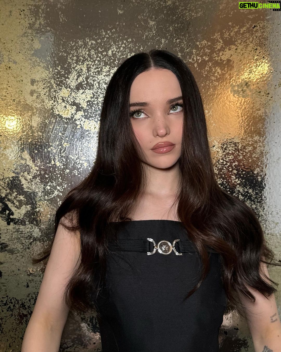 Dove Cameron Instagram - such a lovely day talking all things album π½βπ»π©°ππͺ‘π¦π§π»ππ§Έπͺ½π«§link in bio to pre save i love you