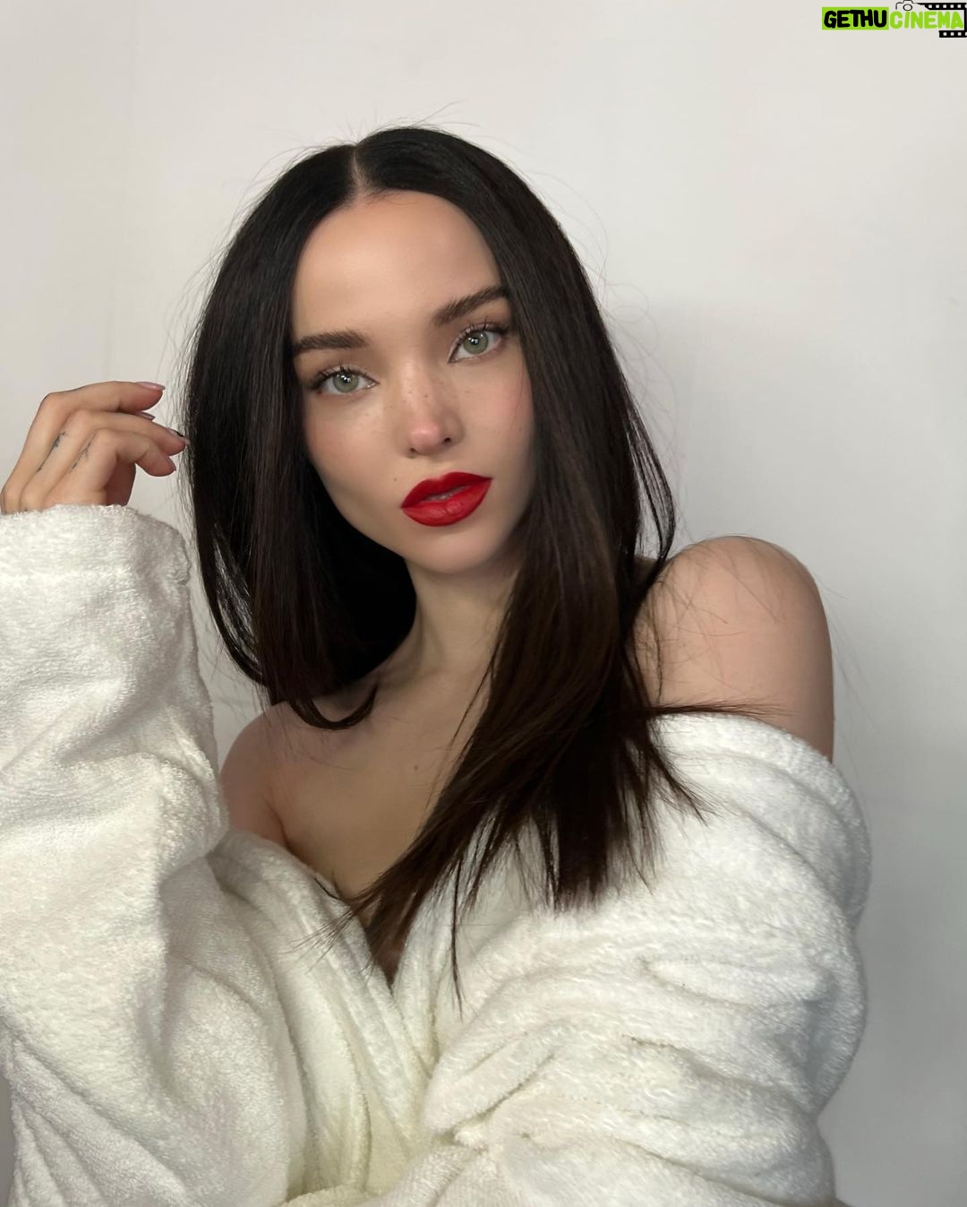 Dove Cameron Instagram - 2023 lost and found 🫀🗡️. (୨୧•͈ᴗ•͈)ᵗʱᵃᵑᵏઽ*♡ for letting me disappear & find the magic again. see you sooooon