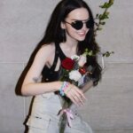 Dove Cameron Instagram - LA 🫶🏻🫶🏻🫶🏻 hearing you sing the unreleased will never not be crazy to me