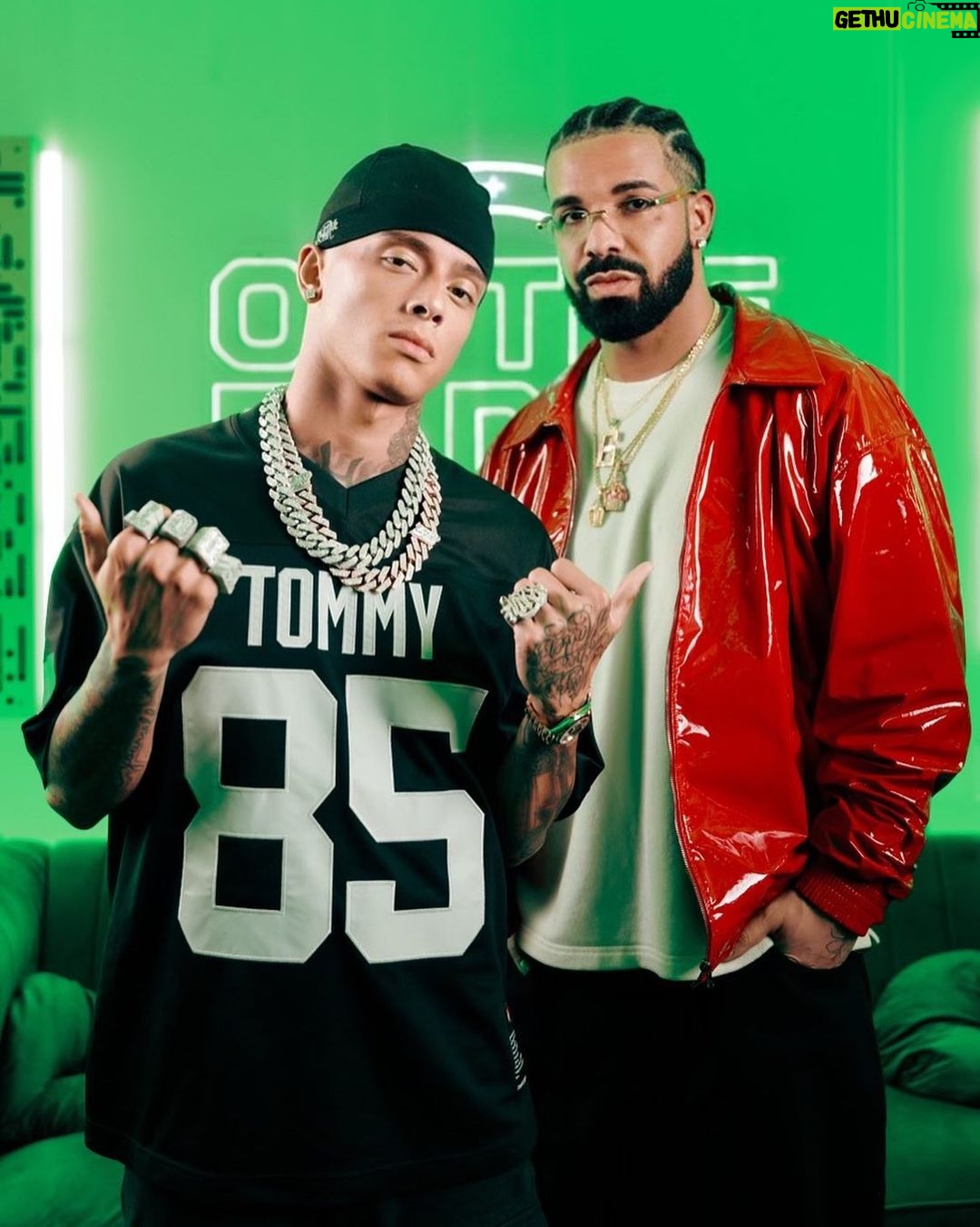 Drake Instagram - A little exercise on a off day…me and Cench @ontheradarradio loading 🆙🥶
