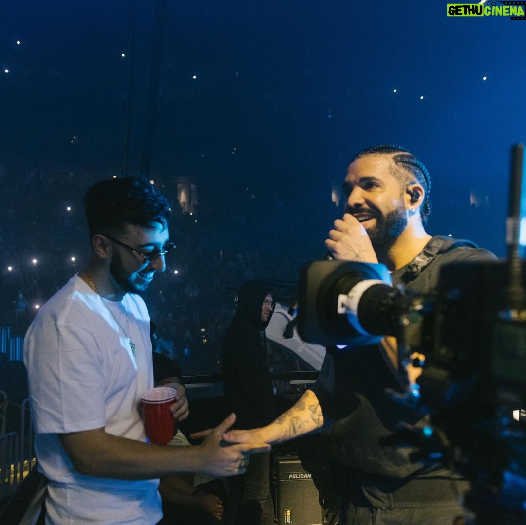 Drake Instagram - Who else can get the Garden b(l)ooming like this? TD Garden, Boston