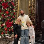 Drake Instagram - Gifted you things with and without barcodes, gave with every fiber of my soul, Gia stones that glowed and Chanel flaps that overflowed, I even gave you the tools to avoid reaping what you sowed…but somehow different stories are being told on road.