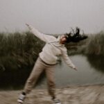 Drishya Raghunath Instagram - The world’s a little blurry or maybe it’s my eyes . Picture courtesy: @vishnu_whiteramp 🤍 #nature #fashion #aesthetics #ａｅｓｔｈｅｔｉｃ #aestheticedits #aestheticwallpapers #drishyaraghunath #vishnuraveendranphotography