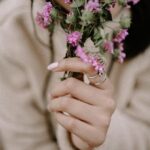 Drishya Raghunath Instagram - Flowers do make me feel alive 💟 Pc : @vishnu_whiteramp 💟