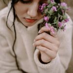 Drishya Raghunath Instagram - Flowers do make me feel alive 💟 Pc : @vishnu_whiteramp 💟