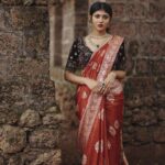 Drishya Raghunath Instagram – 🪷

Wearing: @santinni.in 
Ornaments: @unniyarchajewelry (use code DRISHYA to get additional discount)
Mua : @aparnamidhun_makeover 
Pc : @jishnumurali_ 

#ethinicwear #ethinic #ethinicjewellery #festivetime #ornaments #jewelry #saree #drishya #drishyaraghunath