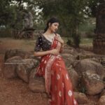 Drishya Raghunath Instagram – 🪷

Pc: @jishnumurali_ 
Wearing: @santinni.in 
Ornaments: @unniyarchajewelry (use code DRISHYA to get additional discount) 
Mua : @aparnamidhun_makeover 

#saree #ethinicwear #traditional #festive #drishya #drishyaraghunath
