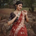 Drishya Raghunath Instagram – 🪷

Wearing :@santinni.in 
Ornaments : @unniyarchajewelry (use code DRISHYA to get additional discount) 
Mua : @aparnamidhun_makeover 
Vc : @jishnumurali_ 

#saree #drishya #drishyaraghunath #festiwal #traditional #ethinicwear