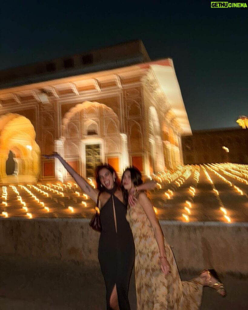 Dua Lipa Instagram - New Year's Eve in Jaipur 🇮🇳🫀