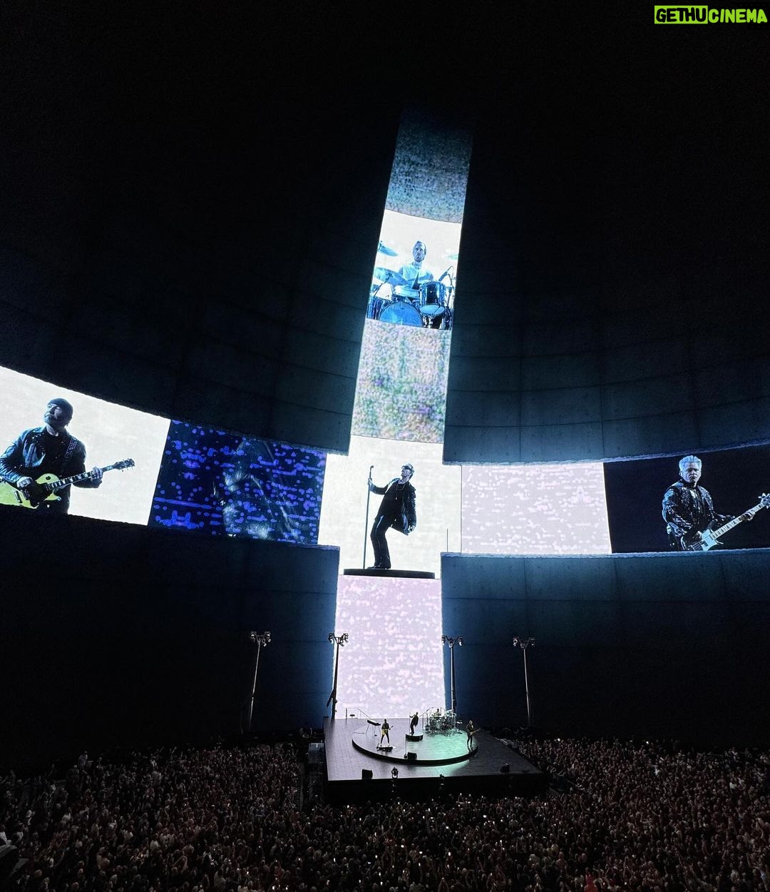 Dua Lipa Instagram - Quick trip to Vegas!!! Thank you @u2 for the most insanely surreal night!!!!