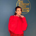 Dua Lipa Instagram - 12hrs in NYC to see my fave @jimmyfallon to kick off the holiday season right!!!! @fallontonight ❄️❤️