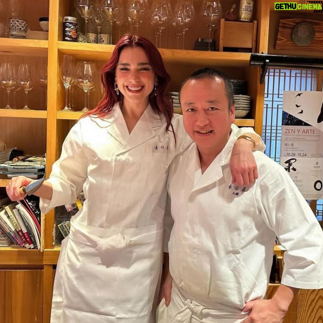 Dua Lipa Instagram - everytime I visit Tokyo I come to see my friend Daisuke because no trip is complete here without his sushi!!! This time he taught me how to make my own perfect nigiri 🍣⭐️🍣⭐️🍣⭐️ + some exploring at Jimbocho "Tokyo's booktown" earlier📚 ~ a perfect day