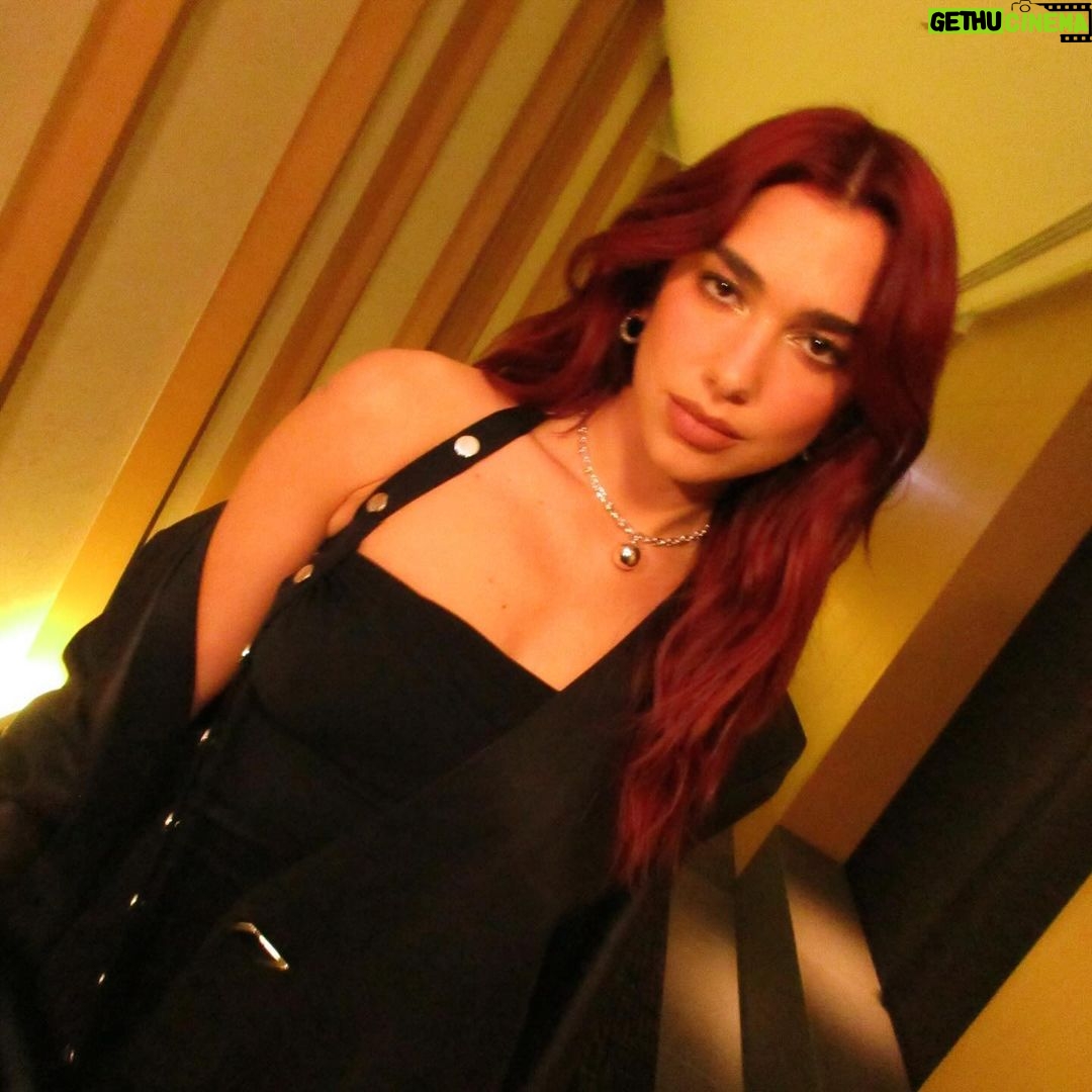 Dua Lipa Instagram - Last night I had a fun intimate get-together at @teamlab.planets to celebrate the release of Houdini ππ€ so great to meet you all and spend some time!! Thank you for all the love & support γ©γγγγγγ¨γγγγγΎγ
