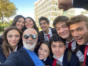 Durul Bazan Instagram - Duy beni
Bu akşam saat : 20:00’de
@startv de