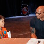 Dwayne Johnson Instagram – Already more muscles than me – just another day in the life of Peyton Frederick from @makeawishamerica. 😉💪🏾

He’s 10 and he’s awesome! 

Peyton’s wish was to meet me. 

And man this kid lights up the room with his awesome personality!! 

Loves playing sports and already establishing those building blocks of discipline of the hardest workers in the room. 

He was proud to let me know he had gotten his morning workout in before we met 😄👏🏾💪🏾

We had a lot of laughs together and I was very impressed with this kid. He could go on to become a pro athlete one day and I just hope he gives me free tickets 🎟️ 🤣 

A lot of negative noise out there in the world, but there’s also a lot of amazing positive things too, and Peyton is one of them! 

#MakeAWishDay
#21Kids 
#BestDayEver