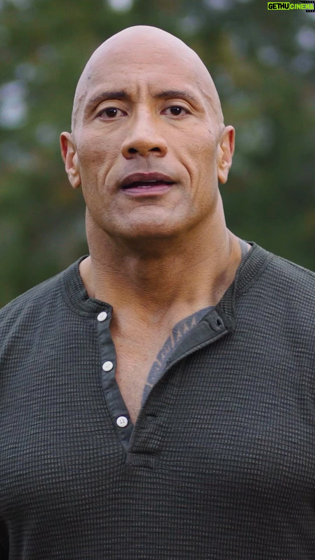 Dwayne Johnson Instagram - It’s Dwanta Season! 🎅🏾 I invested in this financial company @Acorns because I liked the moves they were making for customers in the money space. We wanted to create something that gave hard working folks like you guys some financial freedom and stability, one step at time. So we made the first of its kind Mighty Oak Debit Card, that offers some of the highest APY’s (3.00% for your checking* & 5.00% for your emergency fund* 👍🏾) I started with $7 bucks so I know what it’s like to save every buck — every little bit you save and invest means giving your money a chance to grow, slow and mighty. 🔔 We’re giving 7 PEOPLE $50,000 as a gift or possibly to help you get back on your feet, so sign up today for your chance to win. (terms apply) ‼️
Go to my bio now ☝🏾 and let’s grow your oak with the Mighty Oak Debit Card today.
#GrowYourOak #Acorns #Investor #Dwanta 🎅🏾
Dwayne Johnson is a director of Acorns Labs, LLC.
