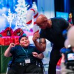 Dwayne Johnson Instagram - This is David Jaramillo from @makeawishamerica He’s 12 and he’s awesome! 👏🏾 David’s wish was to meet me. And he wanted to prove to himself and the world that his arms were more muscular than mine! Well he succeeded because I ain’t got nothing on David 😊💪🏾💪🏾 David asked so many brilliant questions and it was my honor to make his wish come true! There’s a lot of negative noise in the world today, but there’s also A LOT of positive good stuff out there too, and David is one of them. #MakeAWishDay #21Kids #BestDayEver