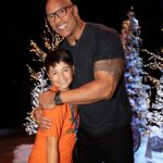 Dwayne Johnson Instagram – Already more muscles than me – just another day in the life of Peyton Frederick from @makeawishamerica. 😉💪🏾

He’s 10 and he’s awesome! 

Peyton’s wish was to meet me. 

And man this kid lights up the room with his awesome personality!! 

Loves playing sports and already establishing those building blocks of discipline of the hardest workers in the room. 

He was proud to let me know he had gotten his morning workout in before we met 😄👏🏾💪🏾

We had a lot of laughs together and I was very impressed with this kid. He could go on to become a pro athlete one day and I just hope he gives me free tickets 🎟️ 🤣 

A lot of negative noise out there in the world, but there’s also a lot of amazing positive things too, and Peyton is one of them! 

#MakeAWishDay
#21Kids 
#BestDayEver