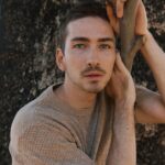 Dylan Arnold Instagram - DYLAN ❤️ So far, actor Dylan Arnold @dylanheyarnold is really good at playing boyfriends and pretty boys-next-door. From horror flicks like the 2018 Halloween movie and follow-up Halloween Kills, in which he appeared as love cheat Cameron, to romantic dramas like After, and its sequel, After We Collided, in which he played preppy and sweet Noah – he’s the sort to steal your heart. Take the psychological thriller You, as one such example, in which the Seattle-native plays Theo, the cute-looking neighbor prone to proclamations of love with a boombox. Time for our on-screen crush to grab our attention once more, this time in the movie biopic Oppenheimer, and the AppleTV+ drama miniseries, Lady in the Lake. Be still our beating hearts. _ See the full feature in our BTB14 WILDSIDE Issue. _ Photography by Emilia Staugaard @emiliastaugaard Fashion director Carolina Orrico @carolinaorrico Fashion by Jensen Edmondson @jensenleigh Interview by Kate Lawson @kate_lawson EIC Michael Marson @badmickey Casting by Imagemachine cs @imagemachine_cs Grooming by Sonia Lee @sonialeeartistry at Exclusive Artists @exclusiveartists Photographer’s assistant Kevin Ipalari @ipalari _ #BehindTheBlindsMagazine #DylanArnold