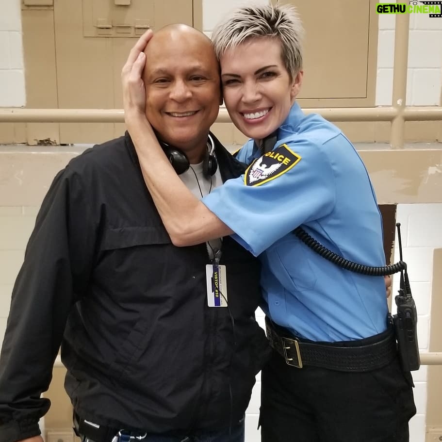 Eaddy Mays - 2.8K Likes - Put me on set with a badge and an attitude...pfft...even the director gets no slack! #villainforlife @reddigitalcinema #redcamera #setlife 🎥 #Redeemed
(Thank you, @karenvalero16 ❤)
