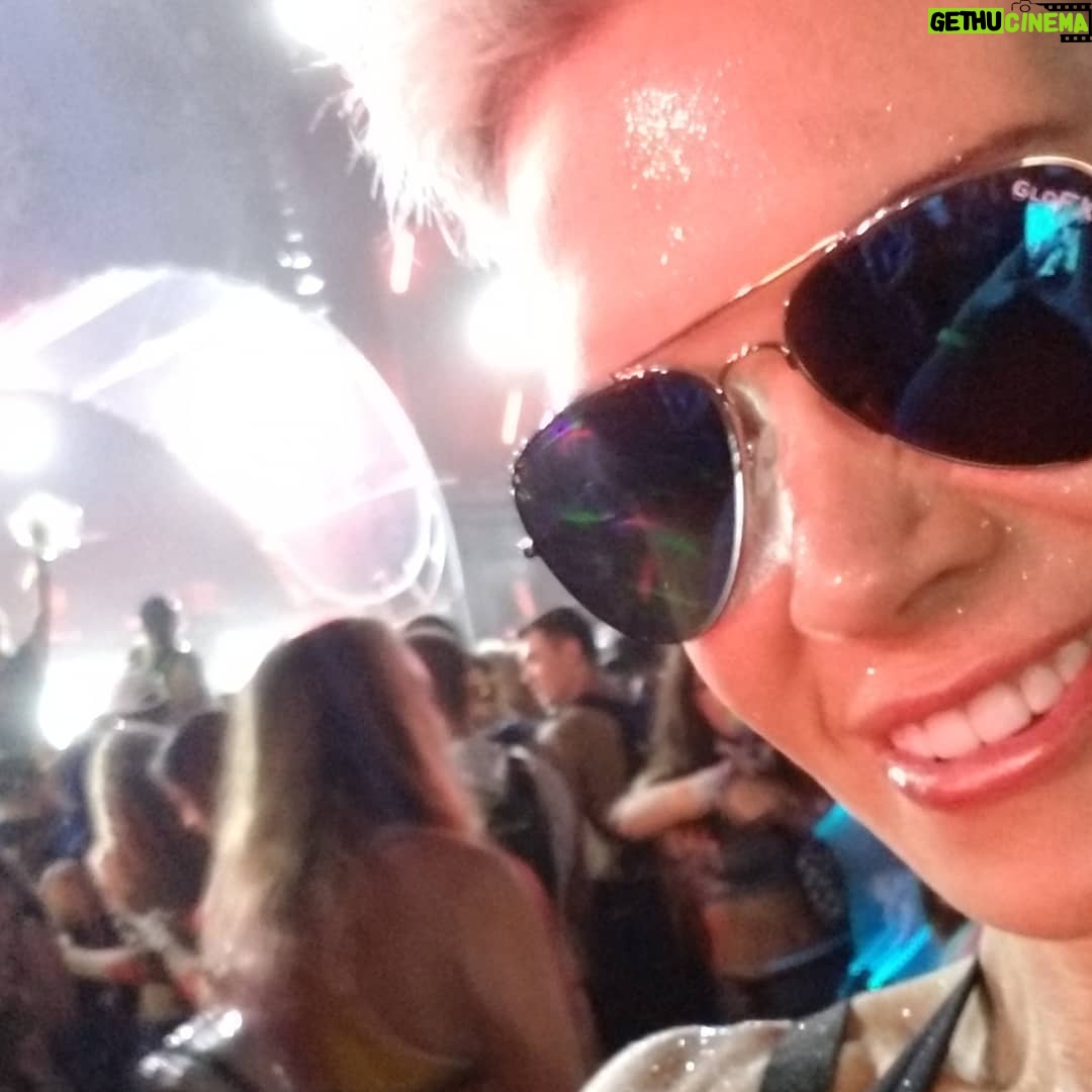Eaddy Mays Instagram - 🎶 Welcome Home 🎶 @edc_orlando @bassnectar #edm #bass #edmismytherapy #sexybeats