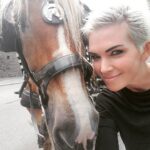 Eaddy Mays Instagram - Carriage ride with this handsome fella 😍 #Montreal I ADORE you! 🍁 Basicilla Notre Dame, Montreal Quebec