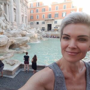 Eaddy Mays Instagram - Today, I fought lions, raced chariots, and watched Michael Angelo paint... #Rome, you are a city of romantic dreams, wild adventures and epic history. I ADORE you 💓
Wait for me, I WILL be back. 💋 Ciao 💋