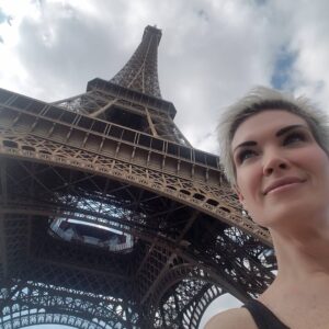 Eaddy Mays Instagram - #Paris 😍
