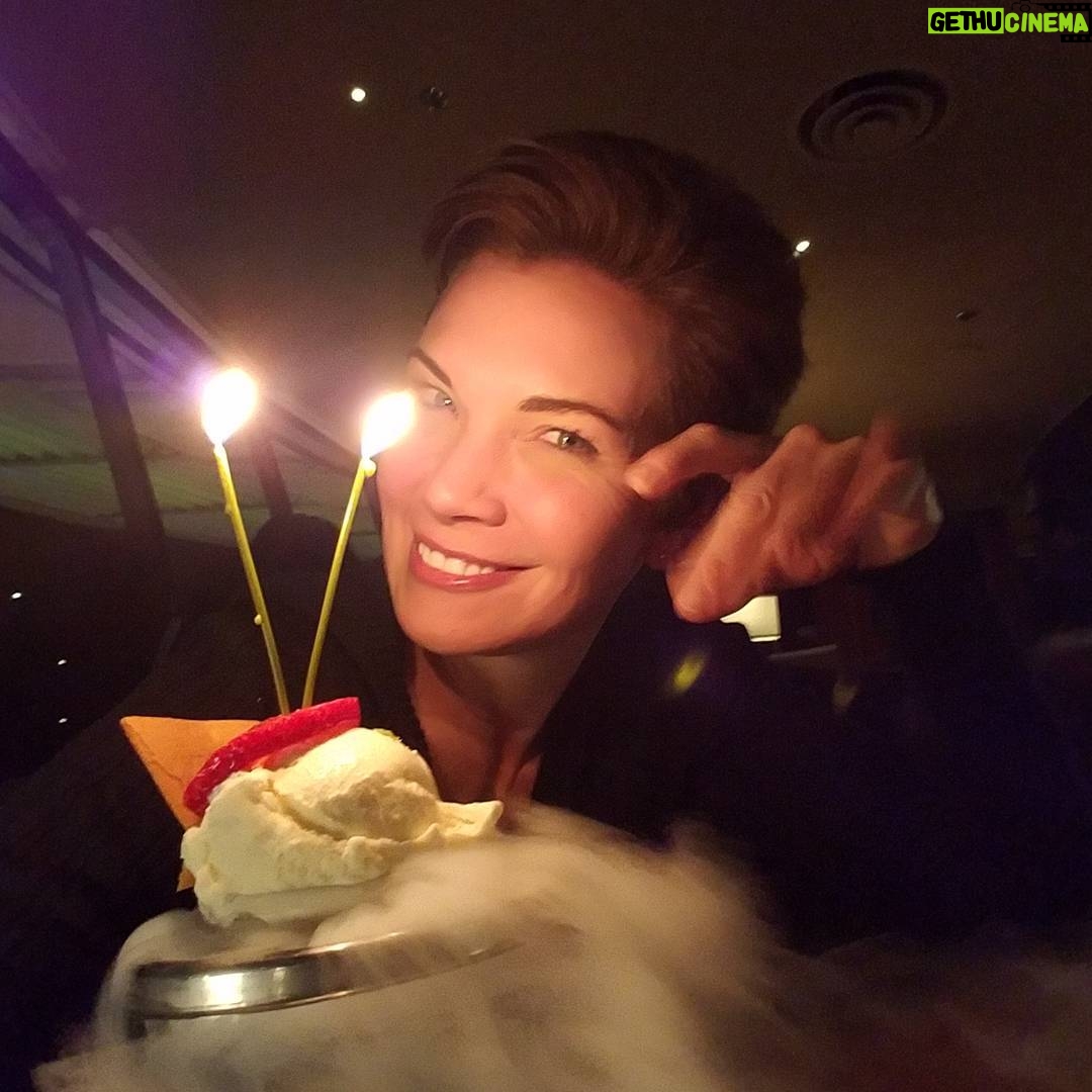 Eaddy Mays - 2.7K Likes - Best birthday yet! ❤
Thank you for your birthday wishes 😊 You make me feel loved and that is the BEST gift of all. 😍
#internetfamily