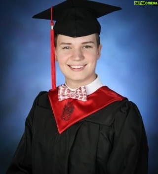 Eaddy Mays - 2.9K Likes - 💓 I don't usually post pictures of my kids, but today is different... Ben, my oldest, graduates from high school - with honours - tonight. He's a loving, compassionate, helpful, brave young man. I am so proud to have been entrusted with the raising of this magnificent creature! 💌 I love you, Ben, unconditionally. I always have, always will. Live the life you want in freedom and in peace. Pursue your happiness and stay true to your unique self.
Love, Mom 💞
#classof2018
