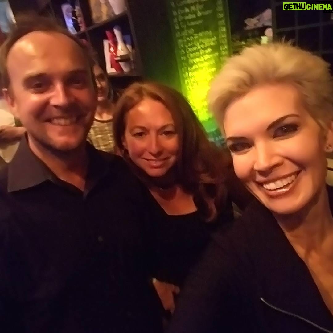 Eaddy Mays - 3.5K Likes - Can I NOT call it a "wrap" party? It was an "I love you and miss you already" party. 💔😙 #teenwolfserieswrapparty
#thefeels